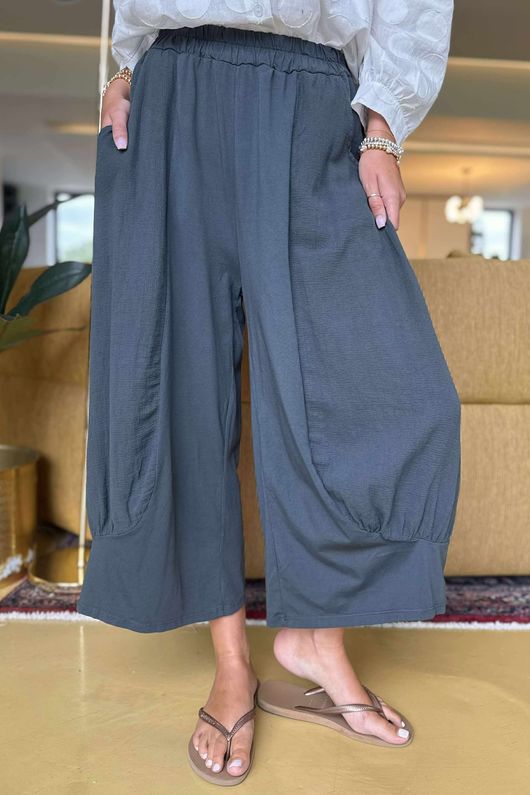 Made in Italy Jo Jo Quirky Hopsack Crop Pant Charcoal